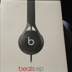 Beats EP wired headphones